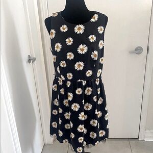 SUZY SHIER fully lined Black Sleeveless Dress w white Daisy Print Size X-Large